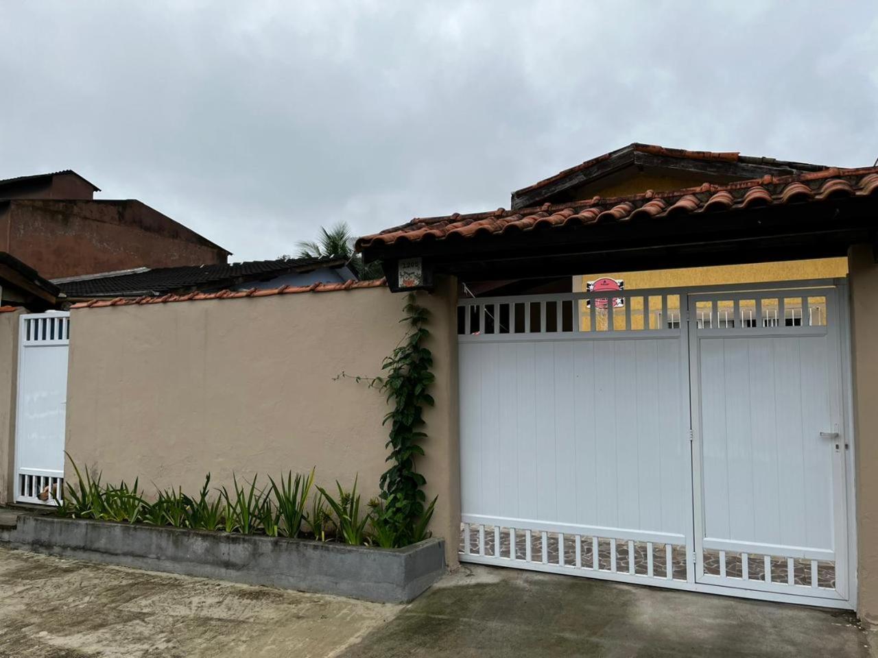 Casa De Praia Caraguatatuba Massaguacu エクステリア 写真